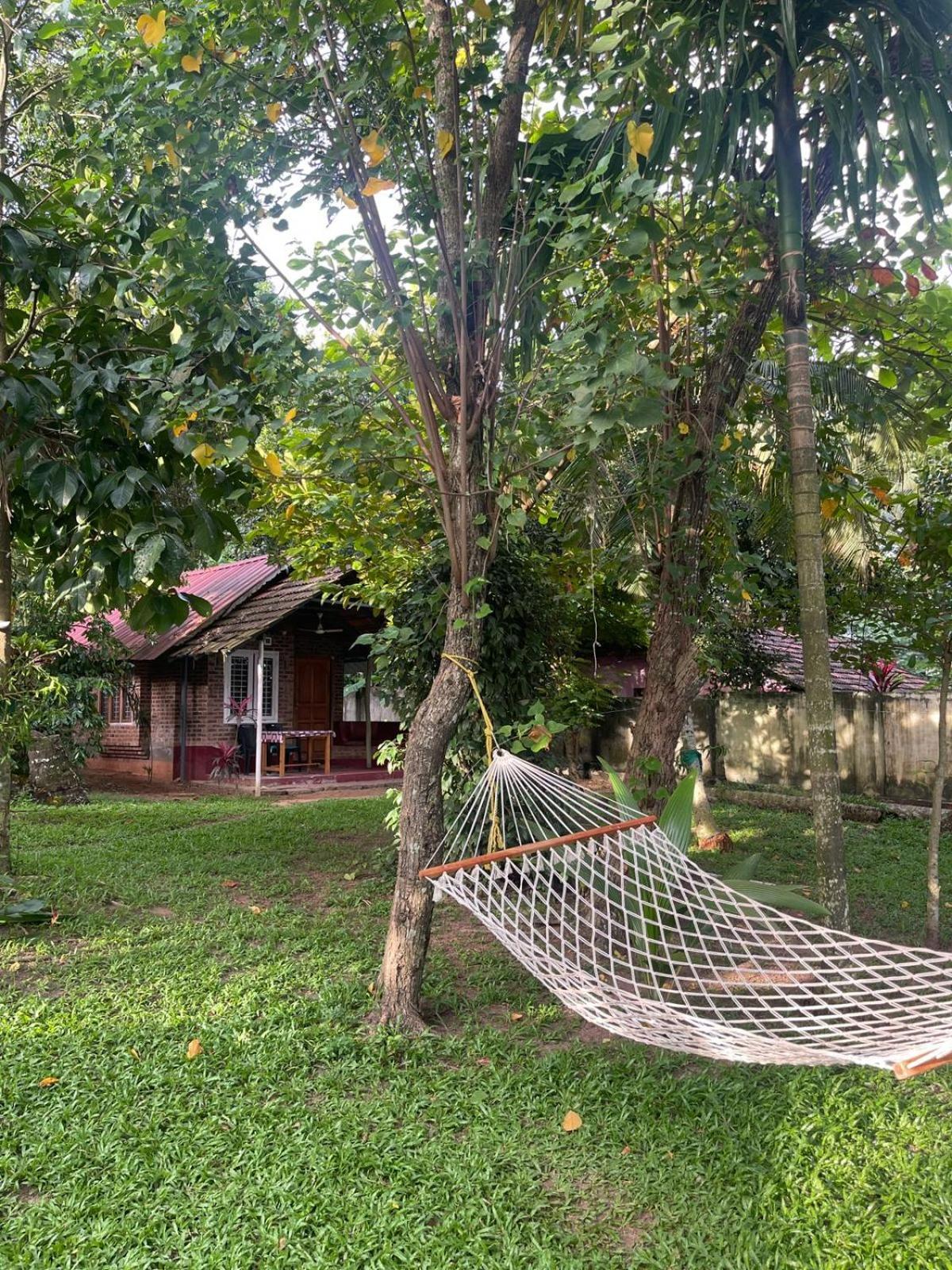 Ashtamudivillas Kollam Exterior photo