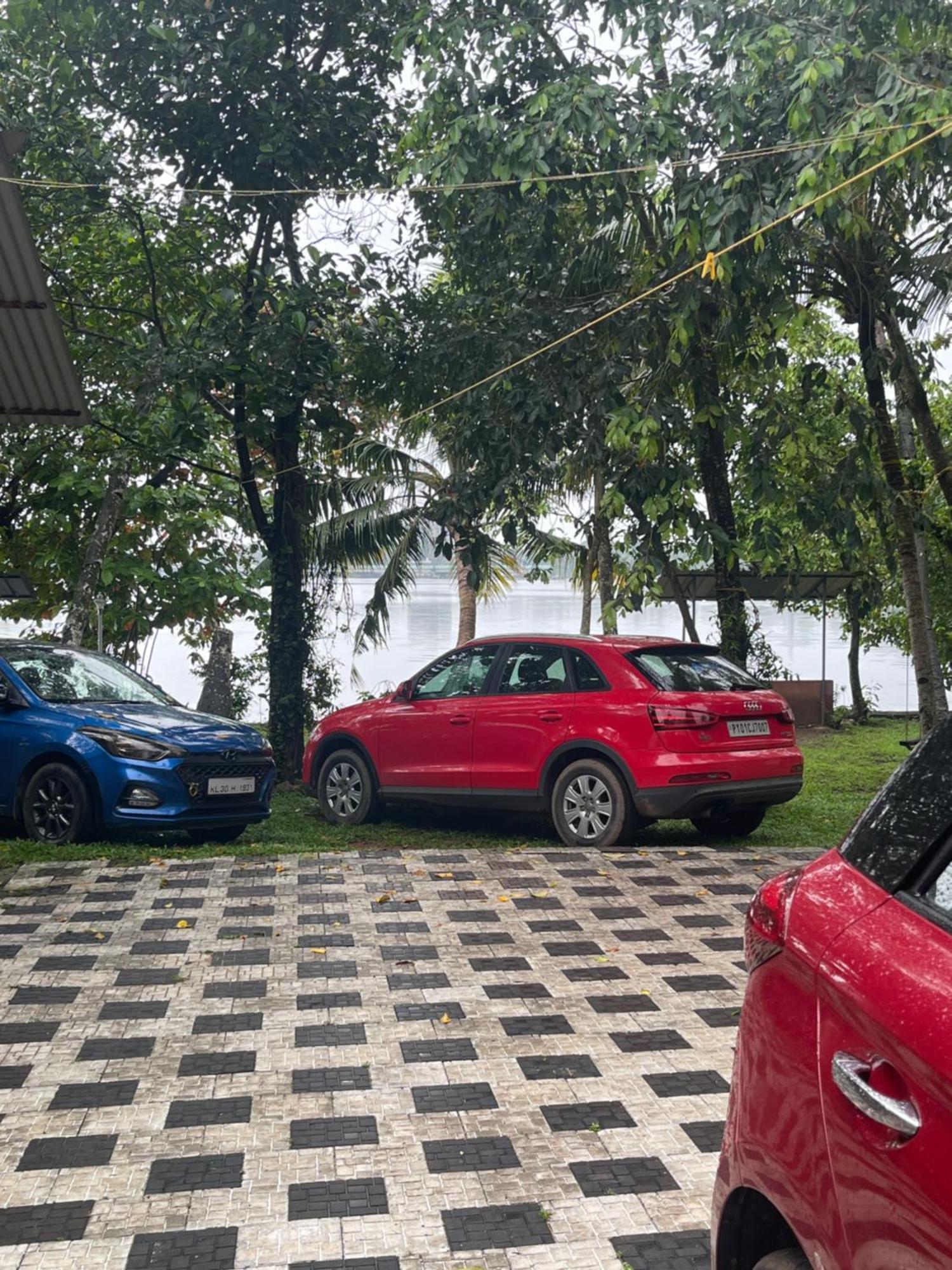 Ashtamudivillas Kollam Exterior photo